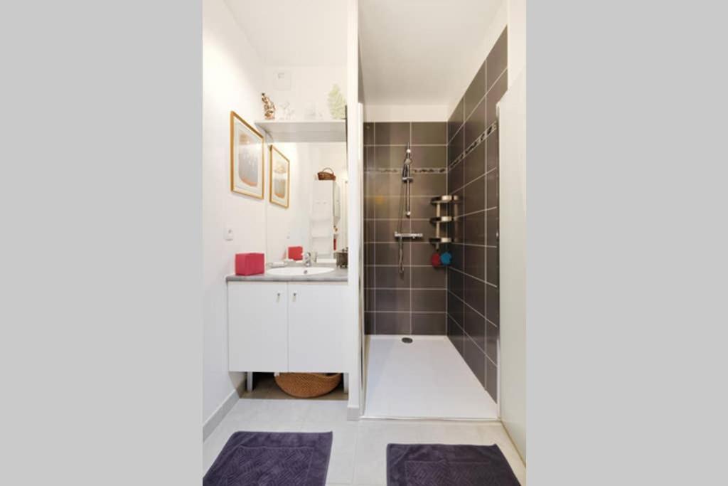 אקס-אן-פרובאנס Le Precieux - Superbe Appart Confort Avec Grande Terrasse De 25M2 - Parking Prive Proche Centre Ville D'Aix En Provence - Hopital Hpp - Creps מראה חיצוני תמונה